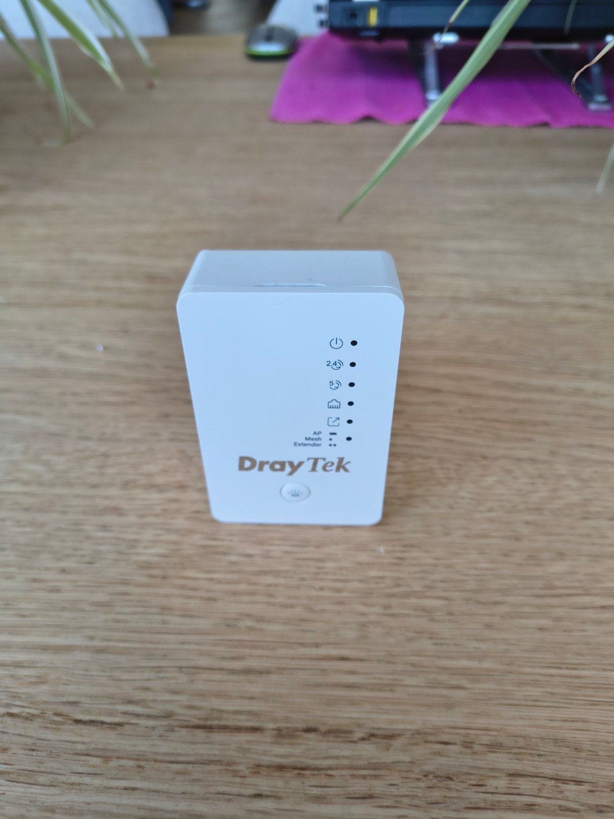 DrayTek VigorAP 802 Wireless-AC Wall-plug Access Point, Ophalen of Verzenden, Gebruikt, Router, DrayTek