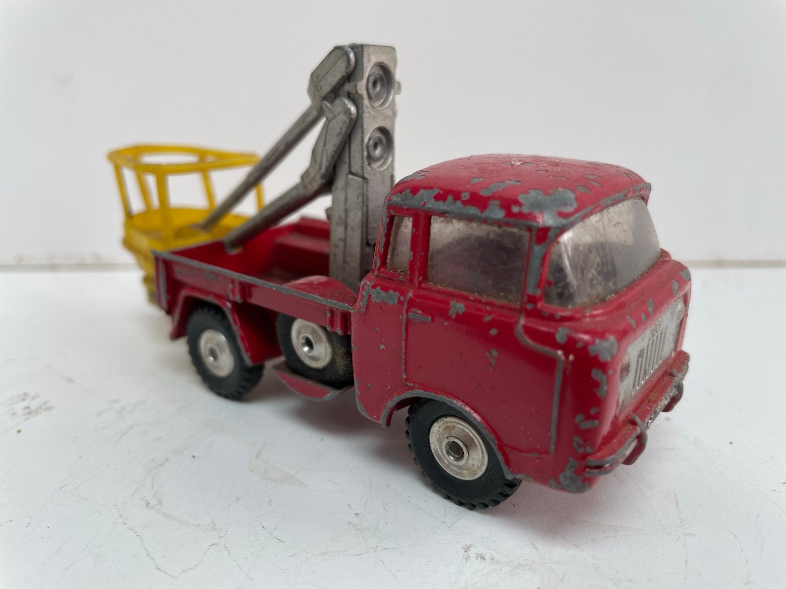 Vintage Corgi Toys Jeep Forward Control met hoogwerker, Ophalen of Verzenden, Gebruikt, Auto, Corgi