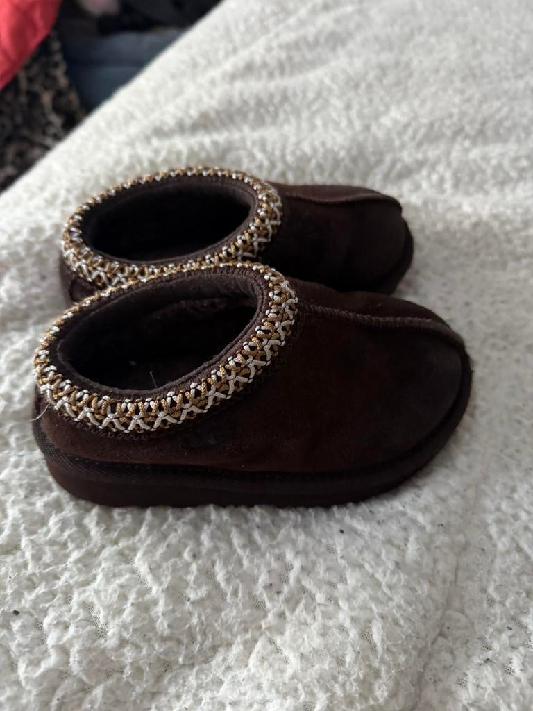 ugg tasman kids 25, Ophalen, Gebruikt, Jongetje of Meisje, Laarsjes