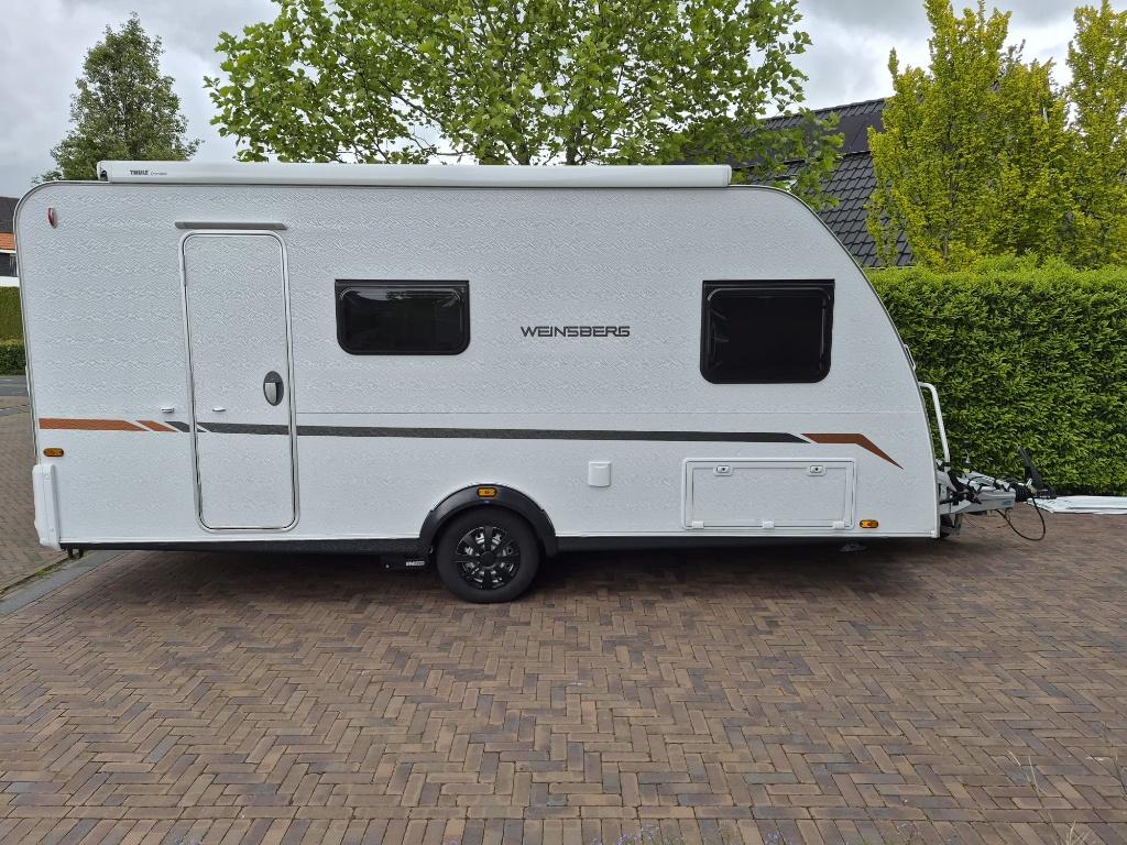 Weinsberg CaraCito 470 QDK | Mover | Stapelbed |Airco|2023, Schokbreker, Treinzit, 750 - 1000 kg, Particulier