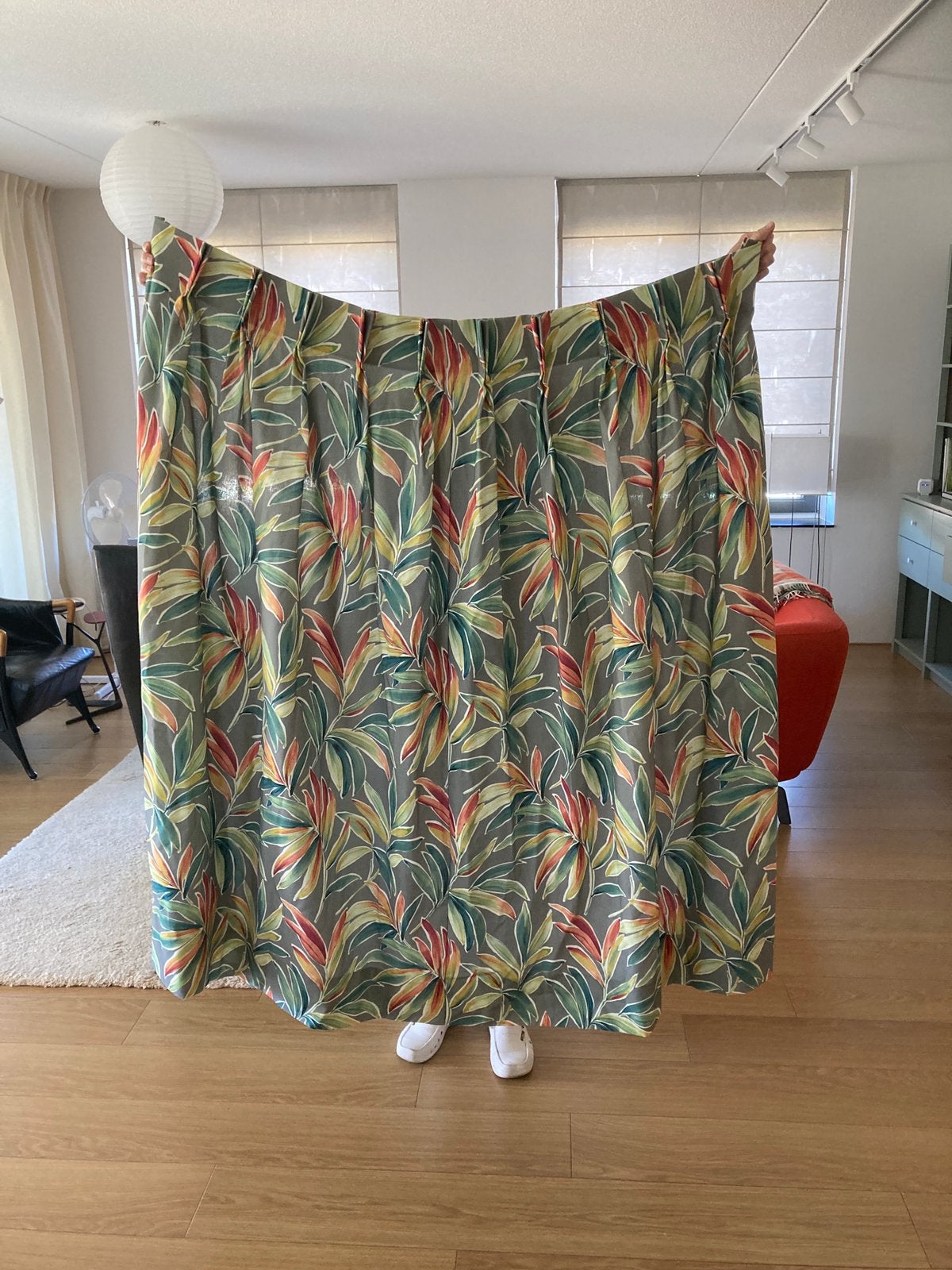 2 stuks gordijnen met bladmotief 126x150, Ophalen of Verzenden, Zo goed als nieuw, Gordijn, Katoen