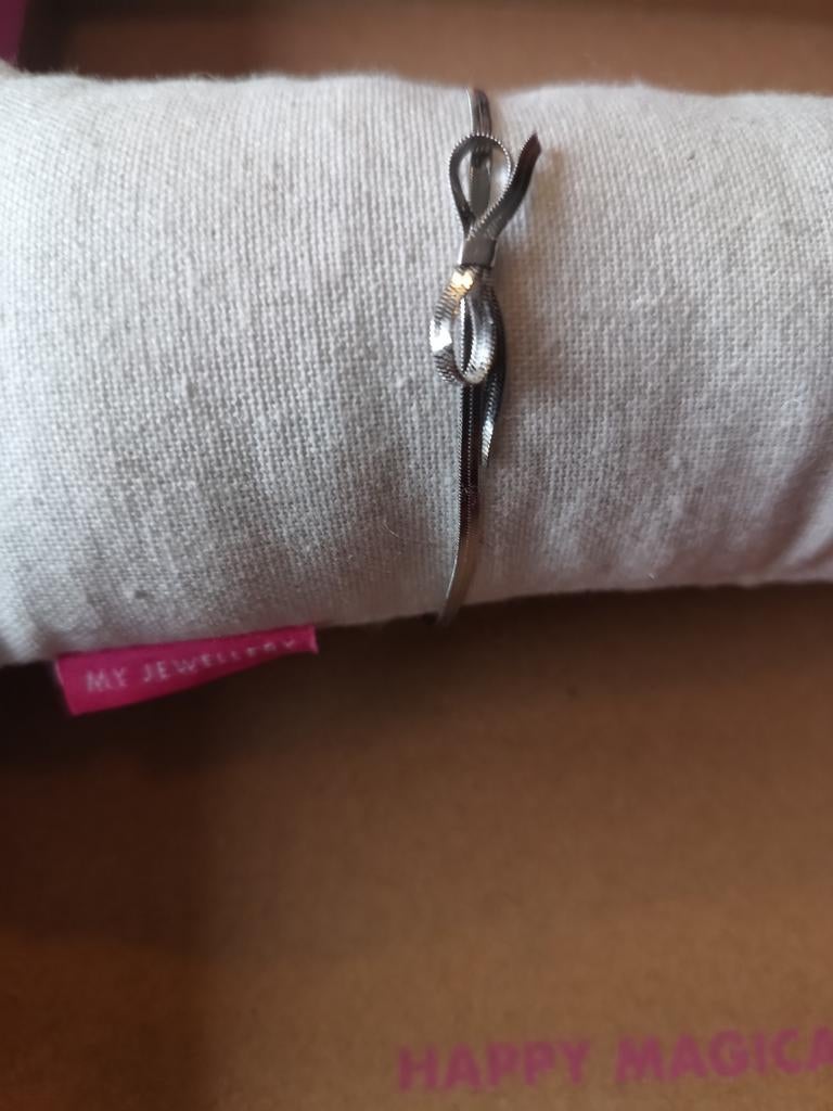 My Jewellery strikjes armband zilver - Nieuwstaat, Ophalen of Verzenden, Nieuw, Zilver, Zilver