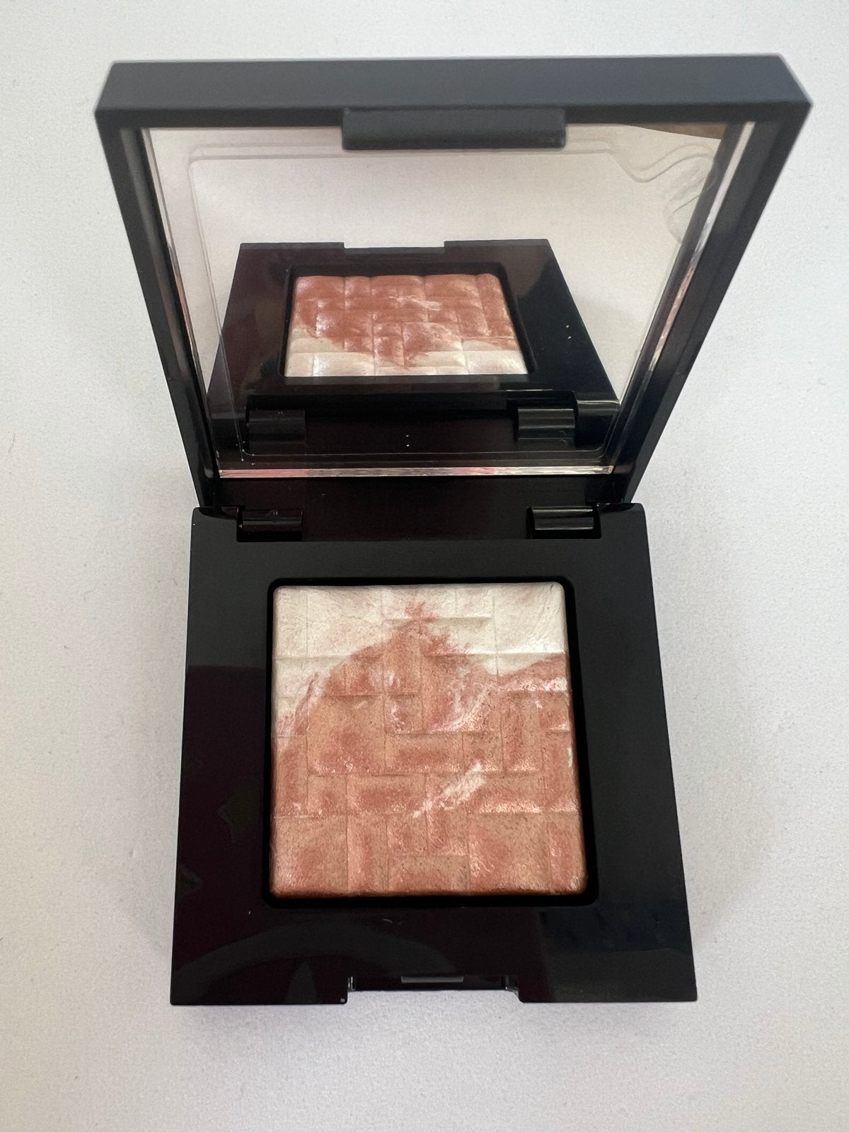 Bobbi Brown Highlighting Powder Pink Glow 3 g, Verzenden, Nieuw, Gehele gezicht, Make-up