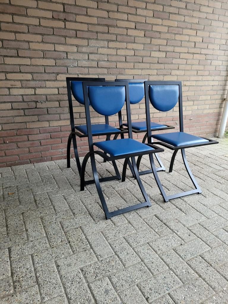 Laatste kans - Memphis - KFF set van 4 - van €500 voor €100, Huis en Inrichting, Stoelen, Ophalen, Info@cubran.nl, Cubran Vintage & Design