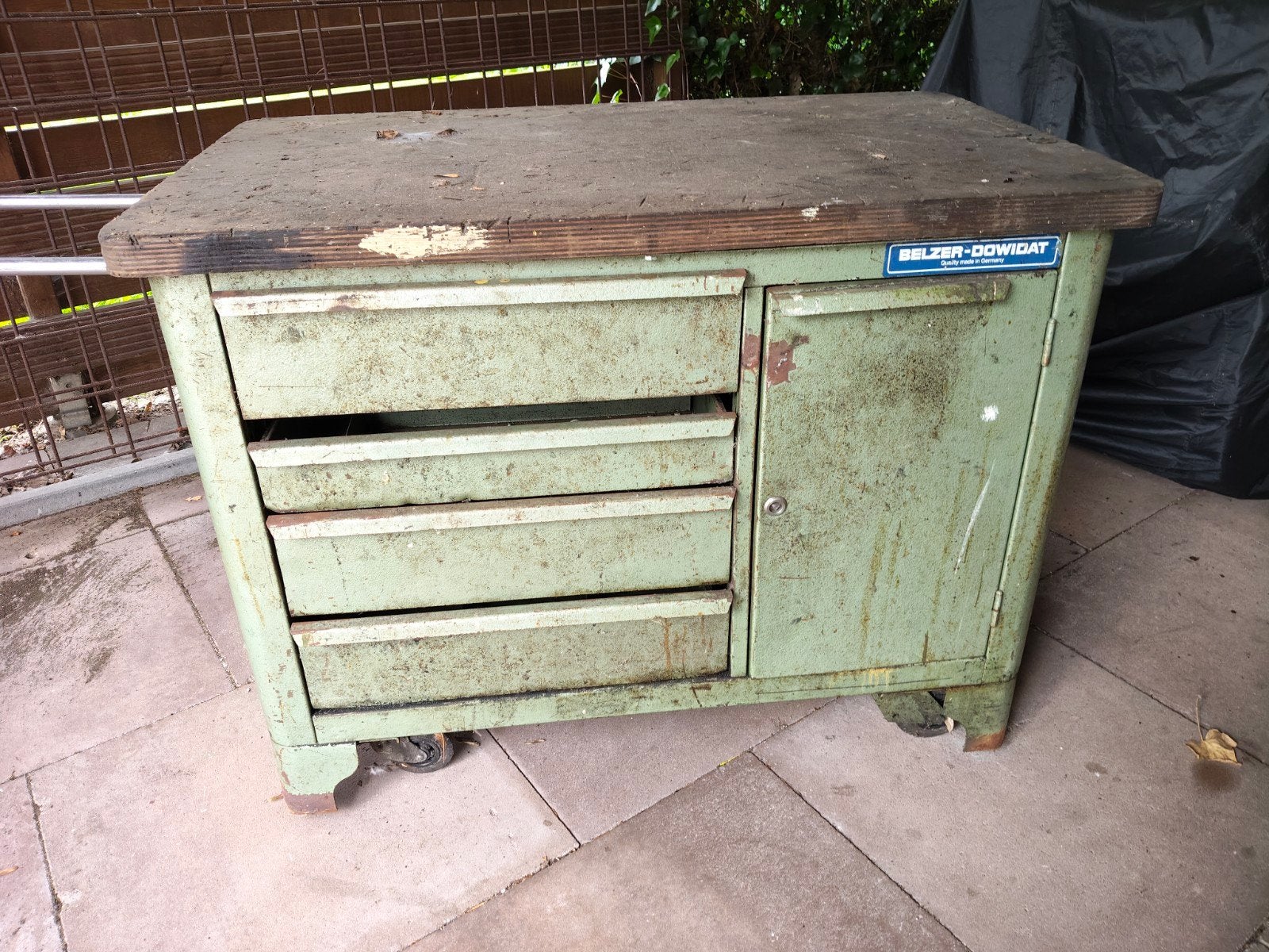 Belzer Dowidat Bureau met Wielen en Rem, Ophalen, Gebruikt, 70 tot 120 cm