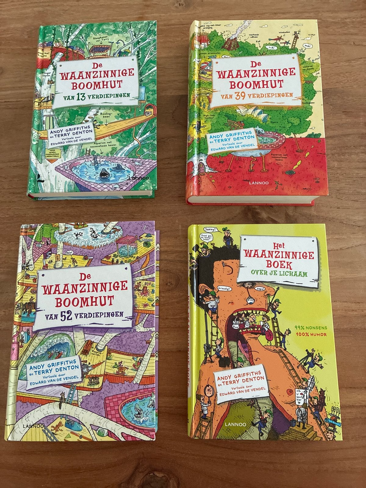 De Waanzinnige Boomhut serie + Het Waanzinnige Boek, Boeken, Ophalen, Zo goed als nieuw, Fictie