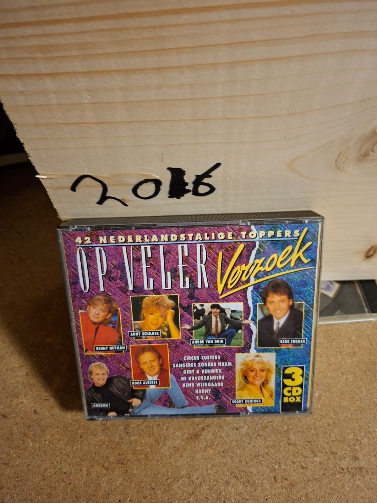 42 Nederlandstalige Toppers Op Veler Verzoek - 3 CD Box, Ophalen of Verzenden, Gebruikt, Levenslied of Smartlap, Boxset