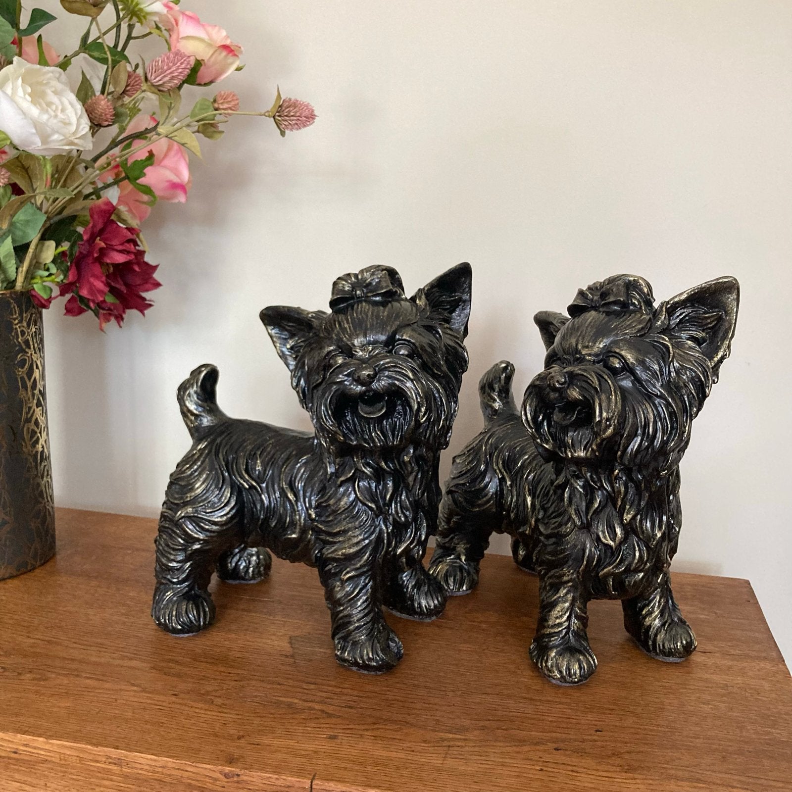 Set van 2 Yorkshire Terrier Beeldjes - Decoratief, Huis en Inrichting, Ophalen, Zwart, Overige materialen, Nieuw