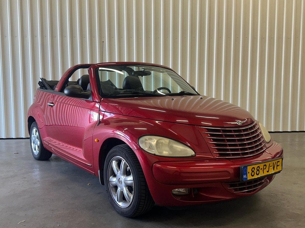 Chrysler PT Cruiser Cabrio 2.4i Limited LEER/airco *apk:08-2, Auto's, Chrysler, Voorwielaandrijving, 450 kg, Gebruikt, Handgeschakeld