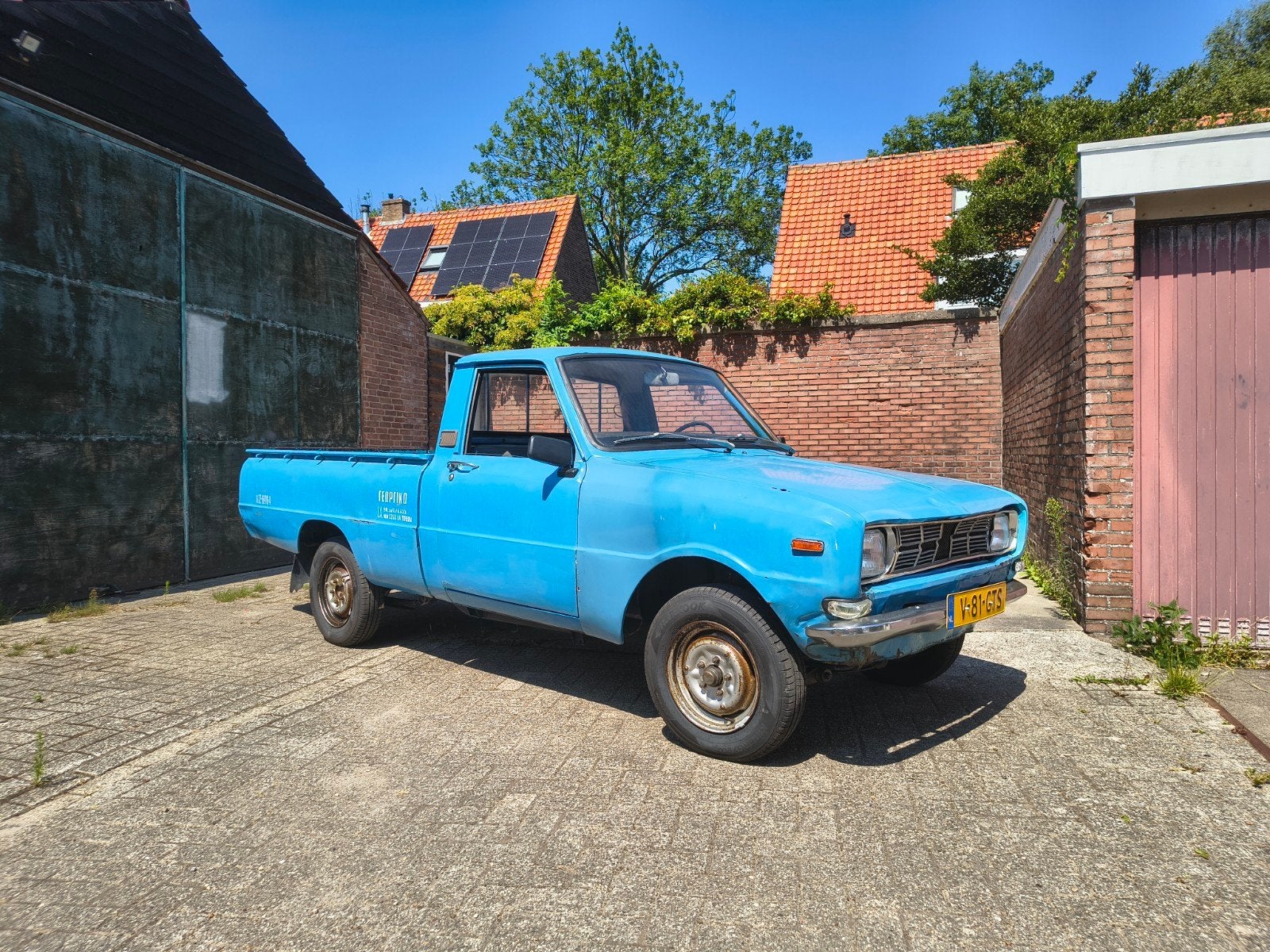 Mazda 1200 pickup truck 1981, Auto's, Oldtimers, Particulier, Mazda, Benzine, Handgeschakeld, Blauw, Achterwielaandrijving, Ophalen