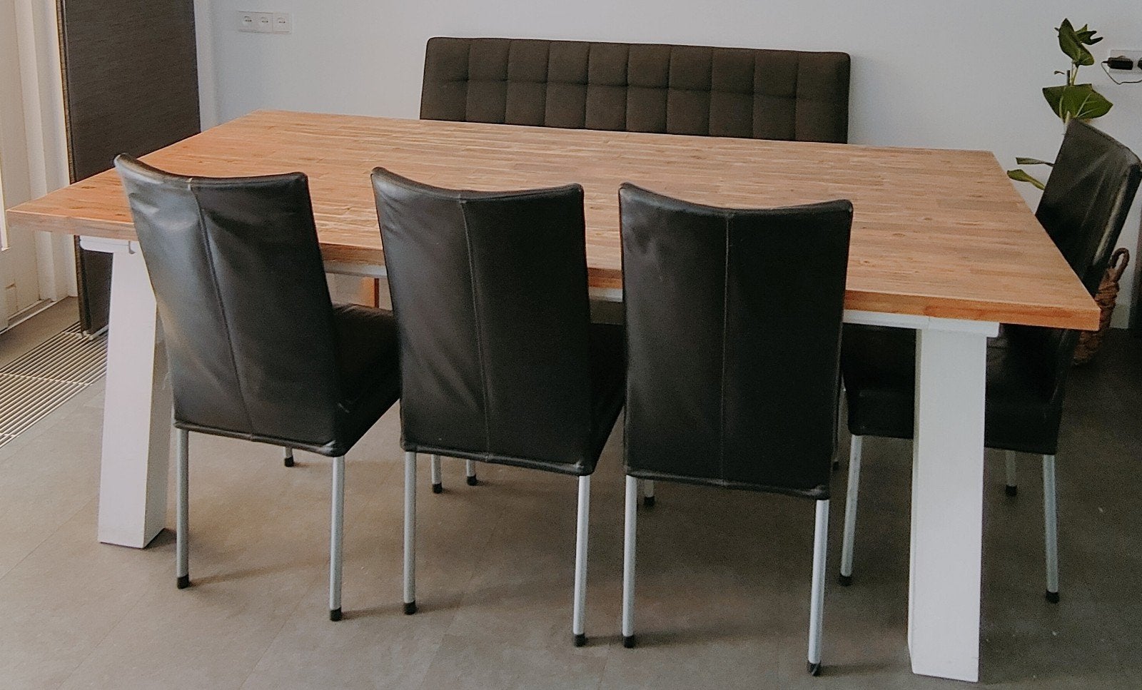 Eettafel met bank en stoelen, Gebruikt, 200 cm of meer, Vijf personen of meer, Rechthoekig