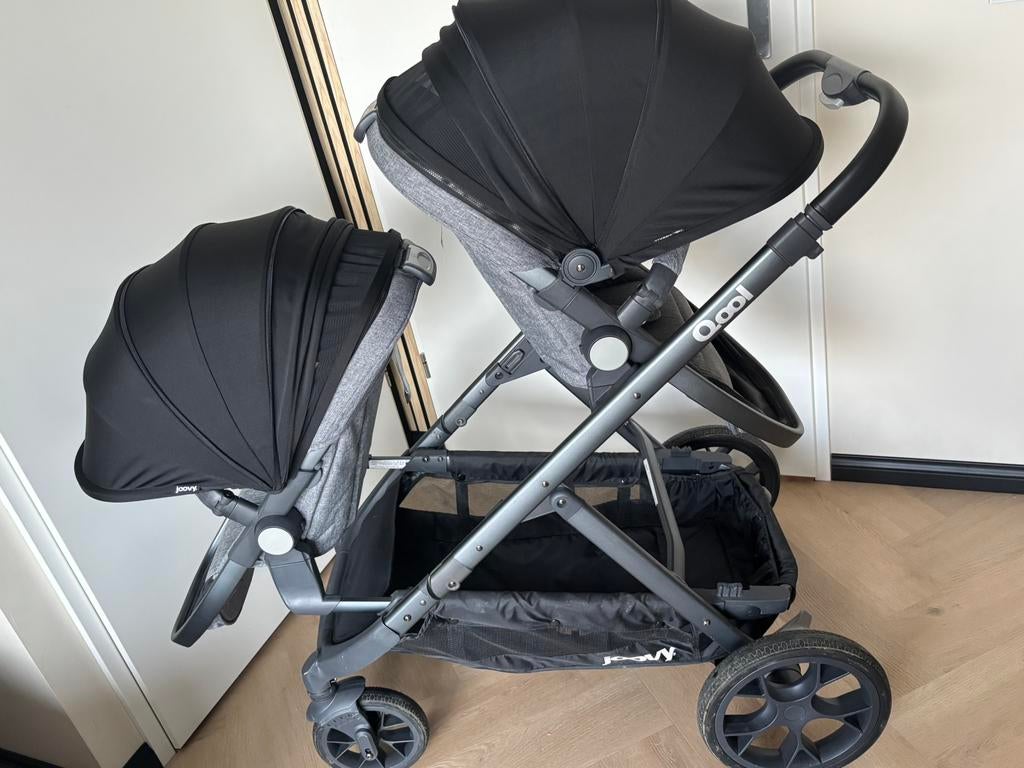 Joovy Qool Duo Kinderwagen ZGAN met 2 buggyzitjes & GARANTIE, Duowagen, Zo goed als nieuw, Ophalen, Kinderwagen