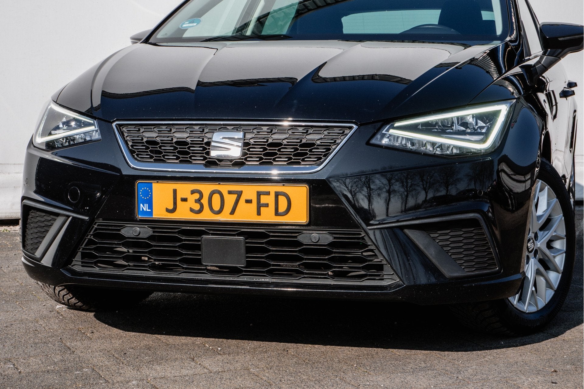 SEAT Ibiza 1.0 TSI Style Business Intense Trekhaak/ Camera/, Voorwielaandrijving, Stof, Met garantie (alle), Origineel Nederlands