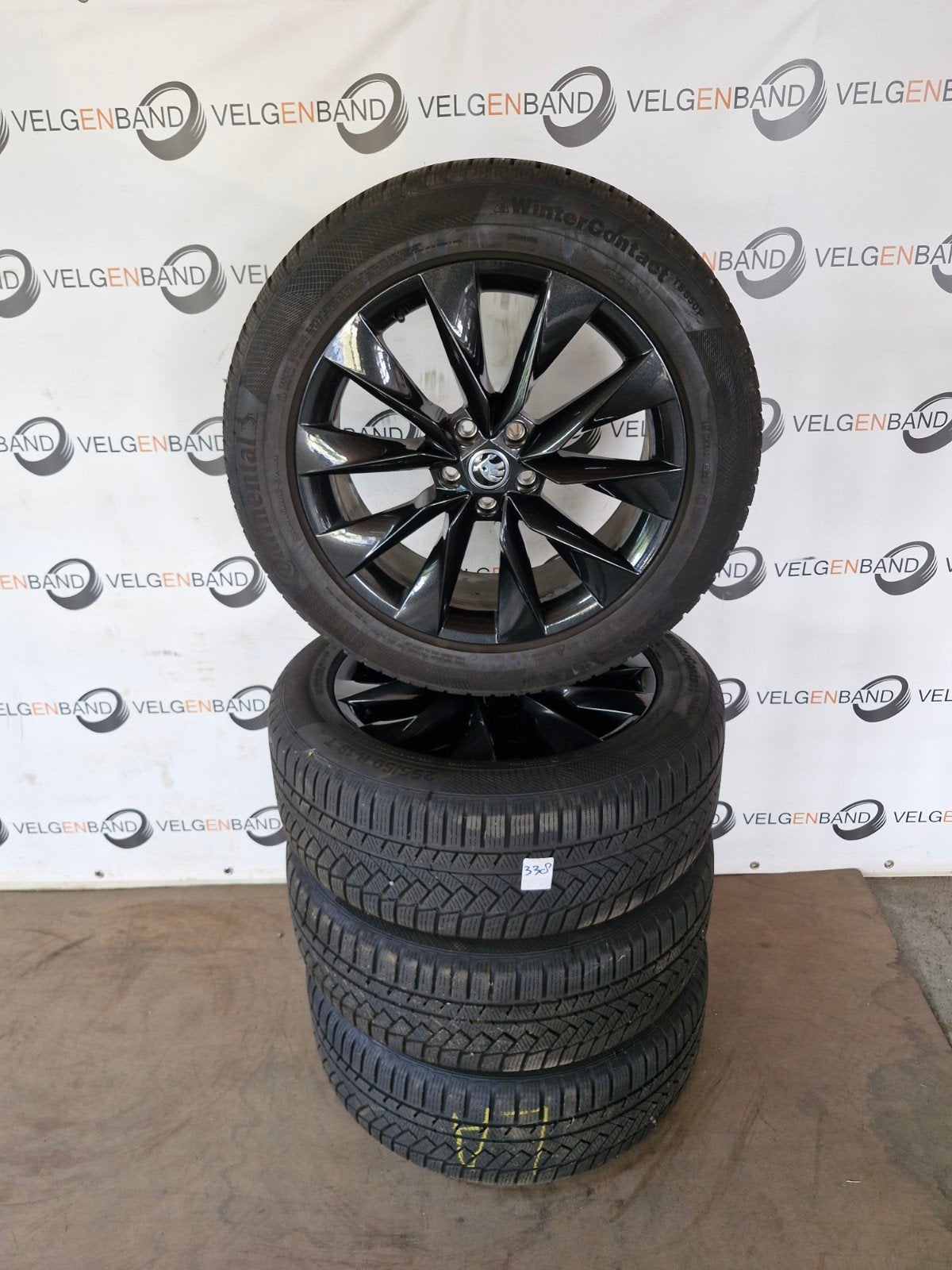 Winterset Skoda Enyac Elroq 235 55 255 50 19 5x112 57,1 vag, Auto-onderdelen, Banden en Velgen, 19 inch, Gebruikt, ., Banden en Velgen