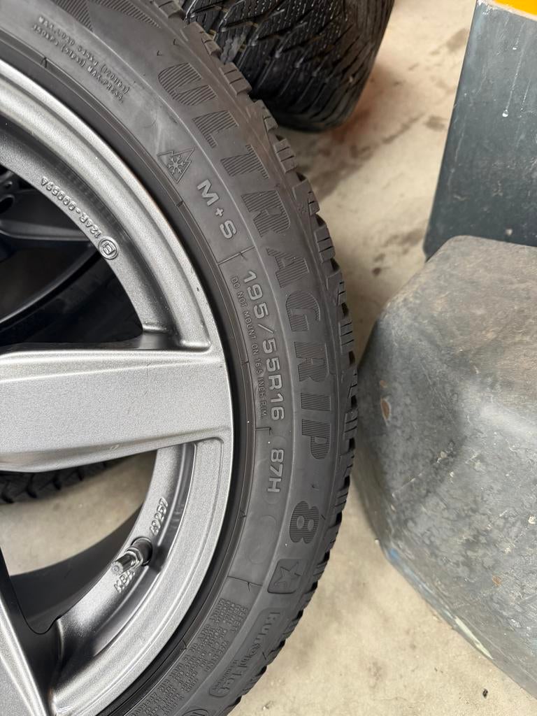Dezent winter set velgen 16 inch et 40 5x120, Auto-onderdelen, Gebruikt, 16 inch, Banden en Velgen, Personenwagen