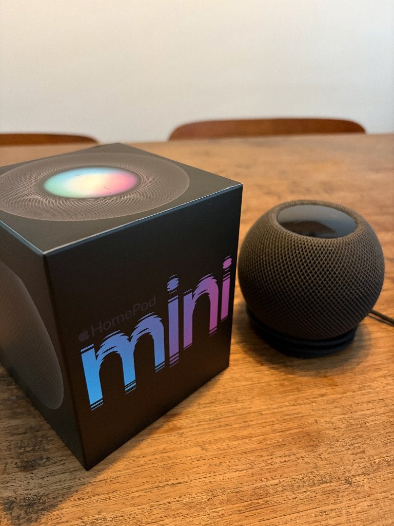 Apple HomePod mini Space Gray