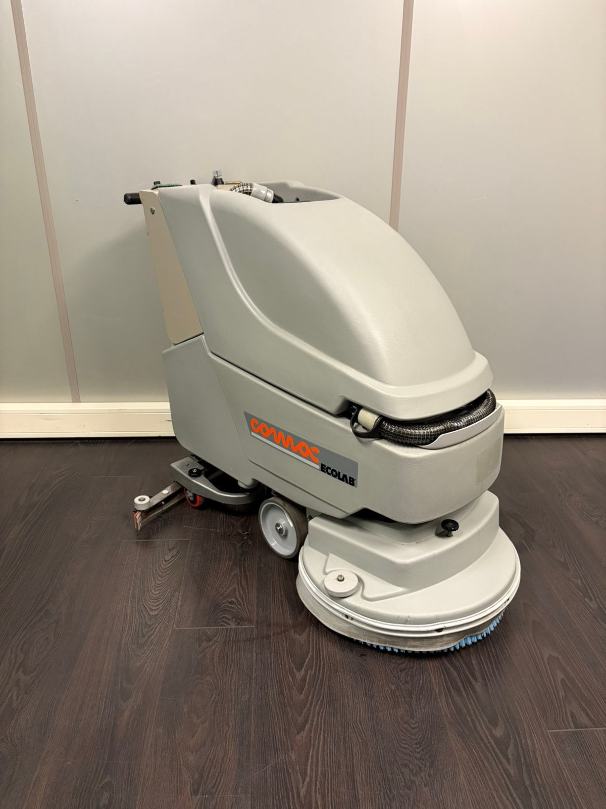 Schrobmachine | Comac S50 | Nieuw accupakket, Ophalen of Verzenden, Gebruikt, Schrobmachine