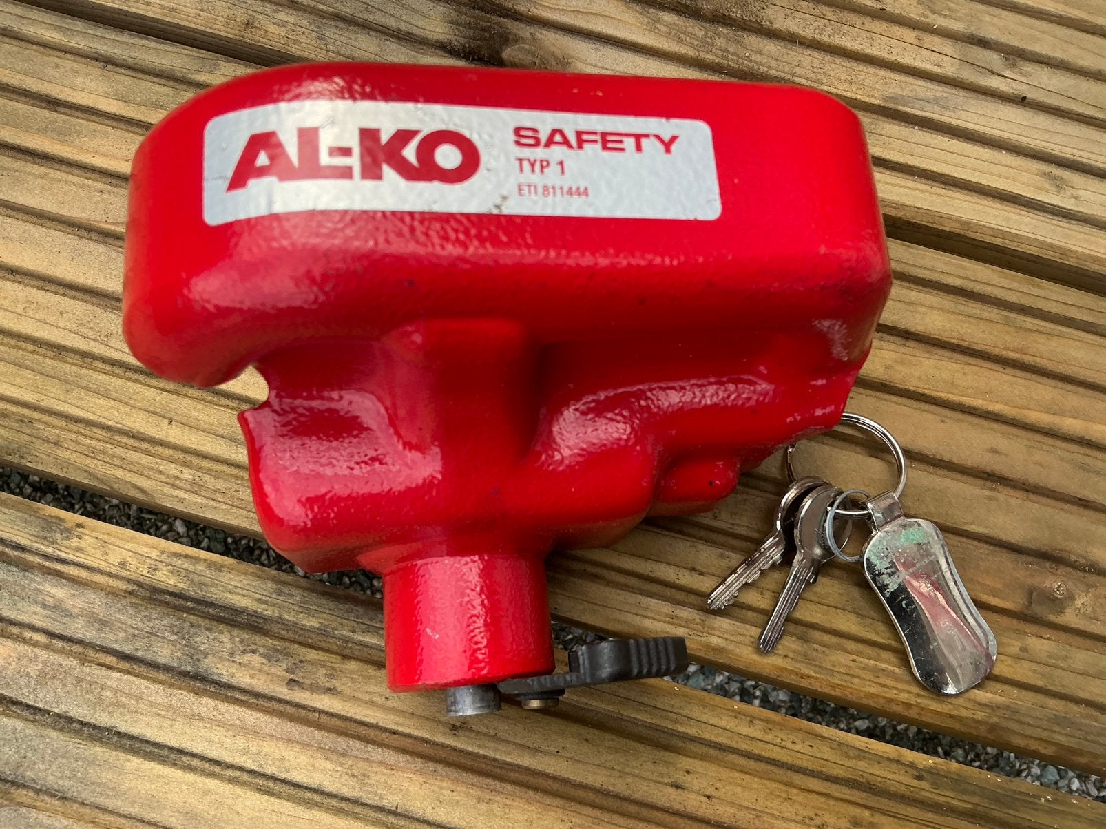 Veiligheidsslot voor op dissel caravan en/of aanhanger., Ophalen, Gebruikt