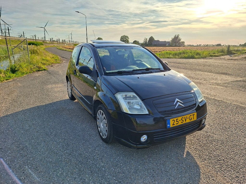 Citroën C2 VTR 1.4 I Sensodrive Automaat 2003 Zwart Zonnedak, Zwart, 4 cilinders, 4 stoelen, Zwart