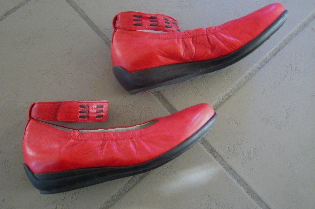 Mooie rood leren comfortschoenen WOLKY 37 Snazzeys, Wolky, Verzenden, Instappers, Zo goed als nieuw