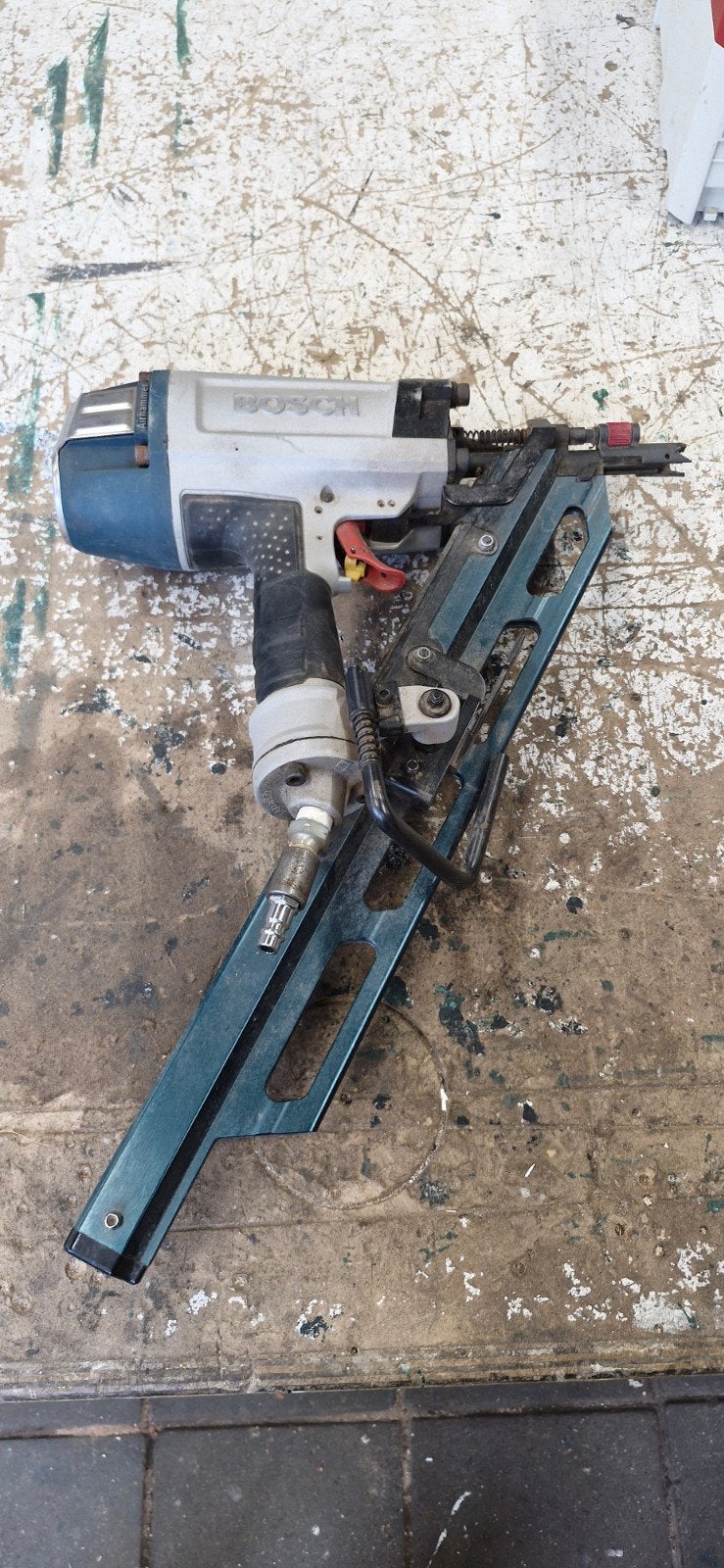 Bosch GSN 90-34 DK Professional tacker met nagels, Ophalen, Gebruikt