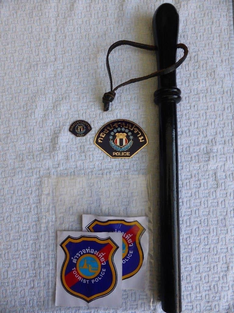 Setje Politie Thailand, Verzenden, Marechaussee, Azië, Embleem of Badge