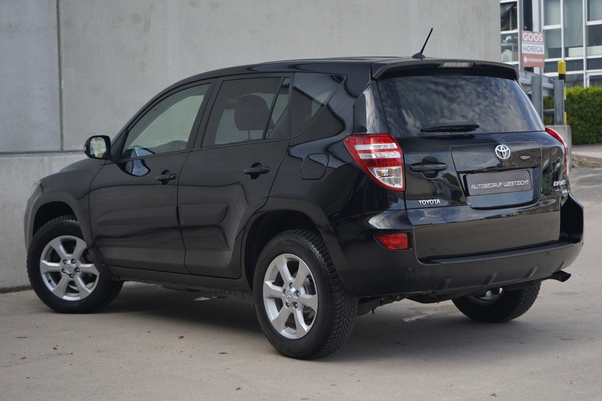 Foto 5 van Toyota RAV4 2.0 VVTi Executive 4WD, Navigatie, Camera, Cruis