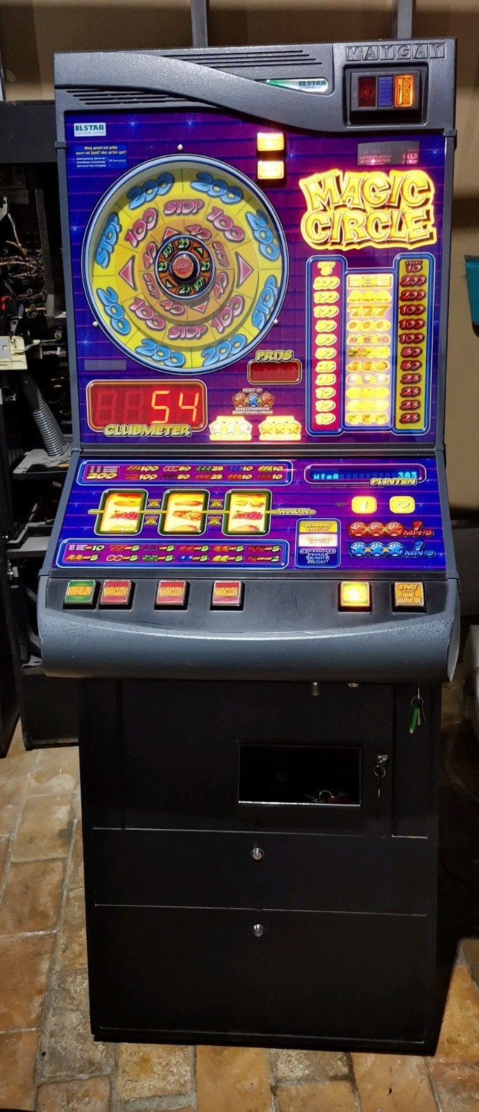 Magic Circle gokkast, Verzamelen, Automaten | Gokkasten en Fruitautomaten, Euro, Ophalen, Gebruikt, Met sleutels