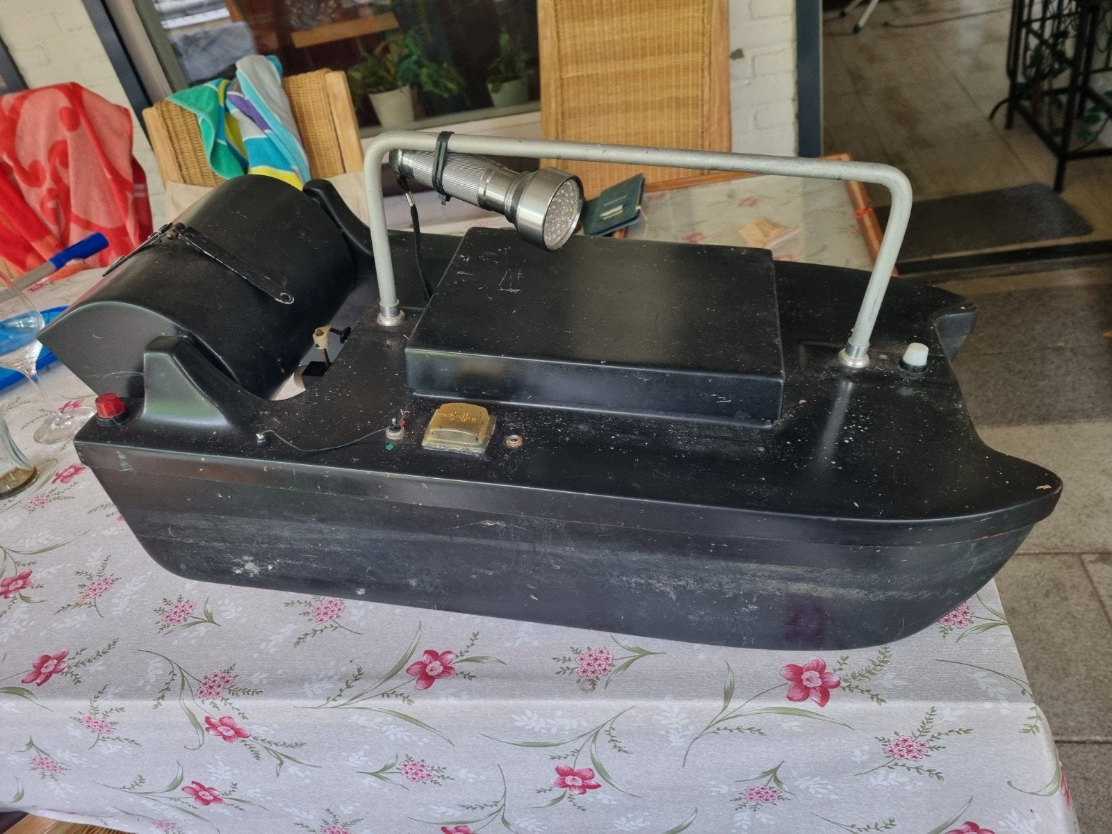 Voerboot met afstandsbediening en dieptemeter, Watersport en Boten, Ophalen, Gebruikt, Overige typen