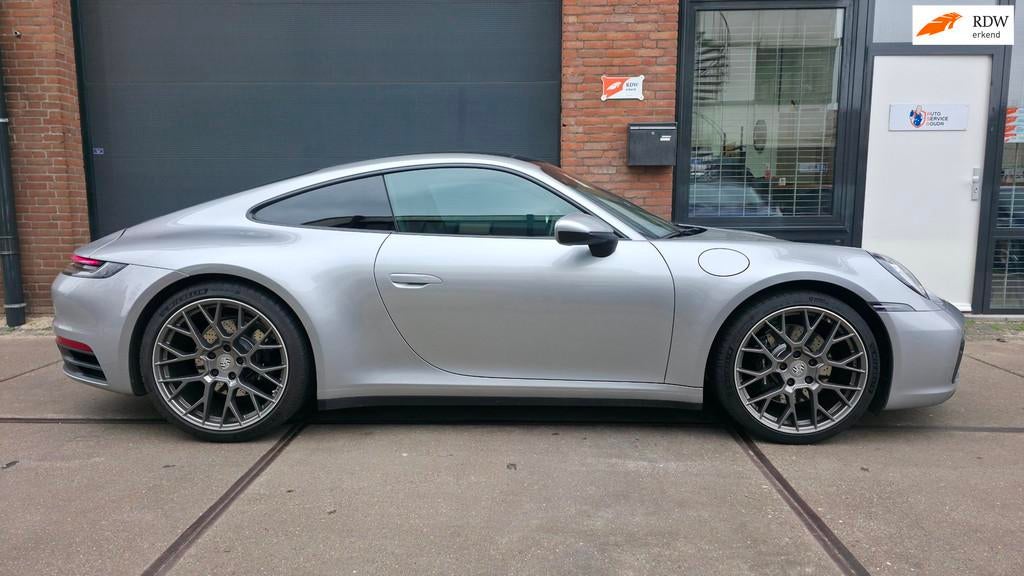 Porsche 911 3.0 Carrera 4 S l Glasdak l BTW l GT stuur, Gebruikt, 4 stoelen, Vierwielaandrijving, 1540 kg