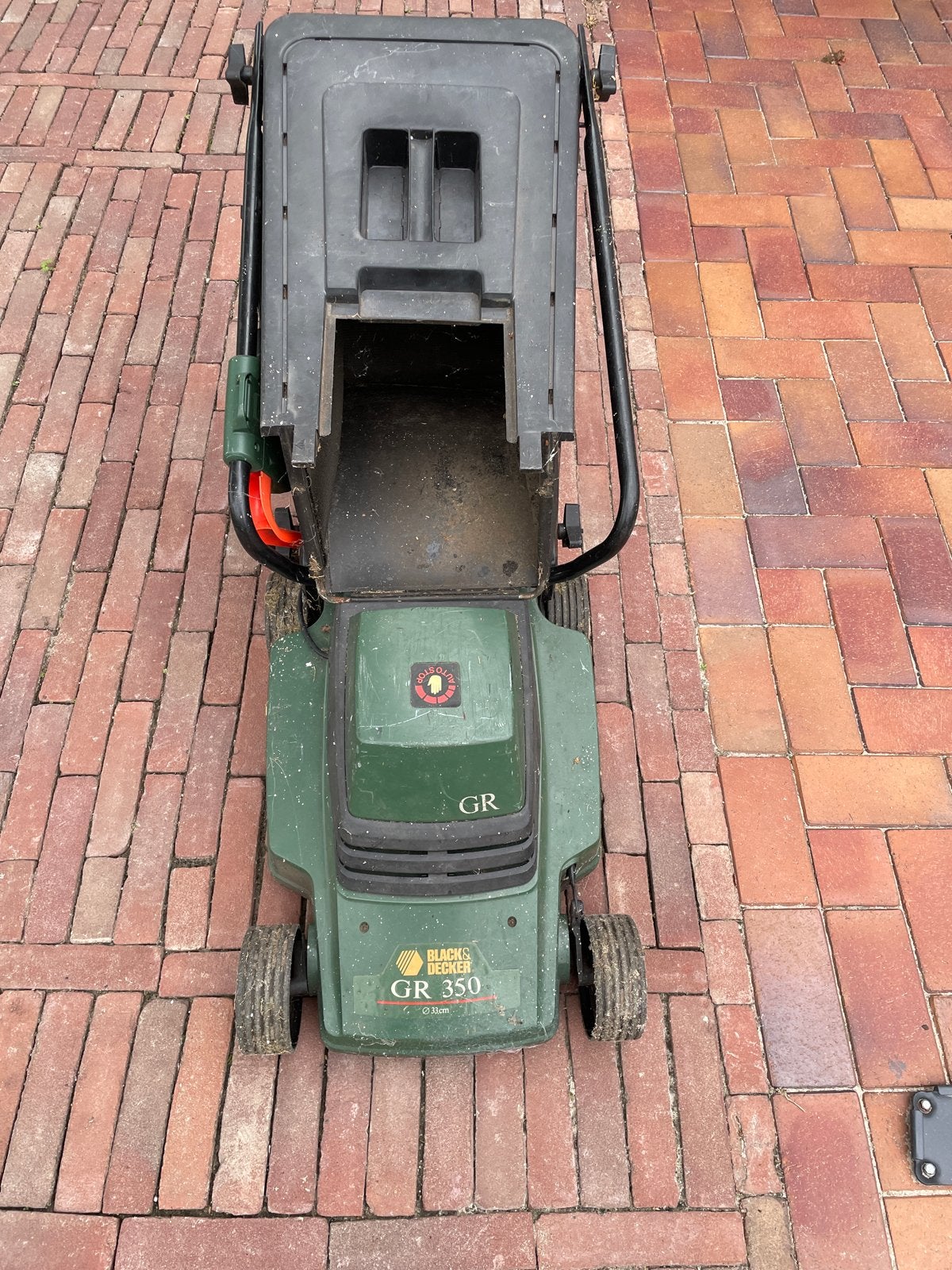 Black & Decker GR 350 Elektrische Grasmaaier, Tuin en Terras, Grasmaaiers, Ophalen, Cirkelmaaier, Gebruikt, Elektrische grasmaaier