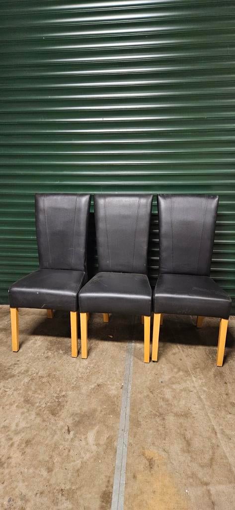 3 zwarte leren stoelen, kamerstoel, keukenstoel, Tuin en Terras, Ophalen, Stoel