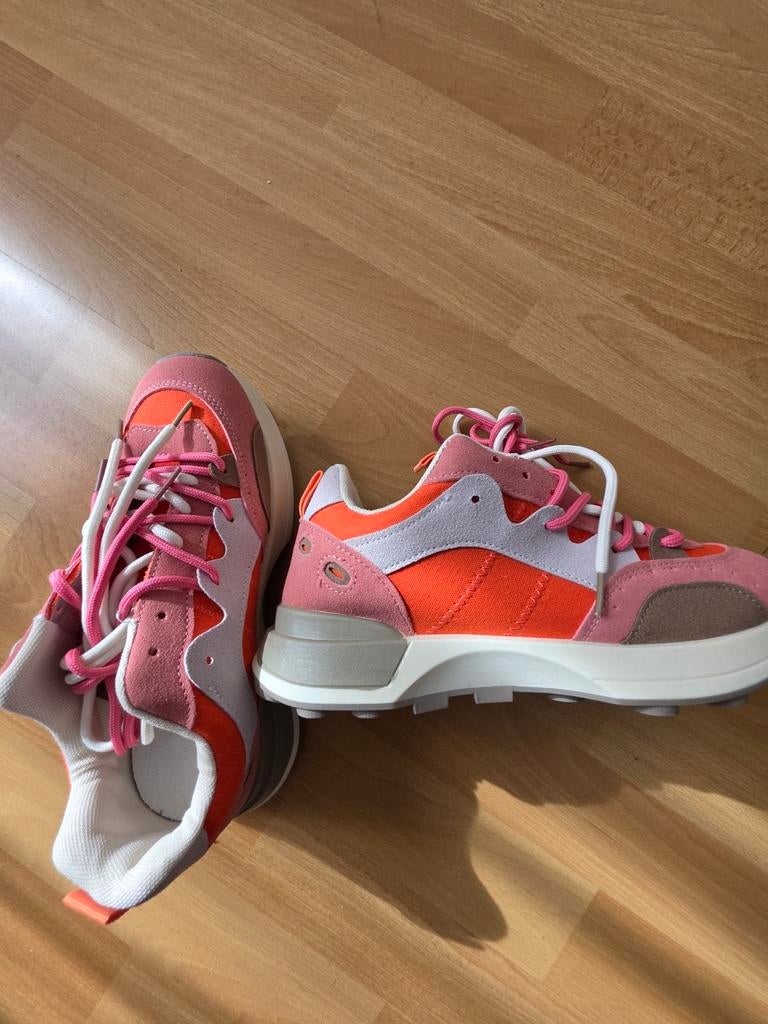 Dames sneakers maat 39 nieuw, Ophalen of Verzenden