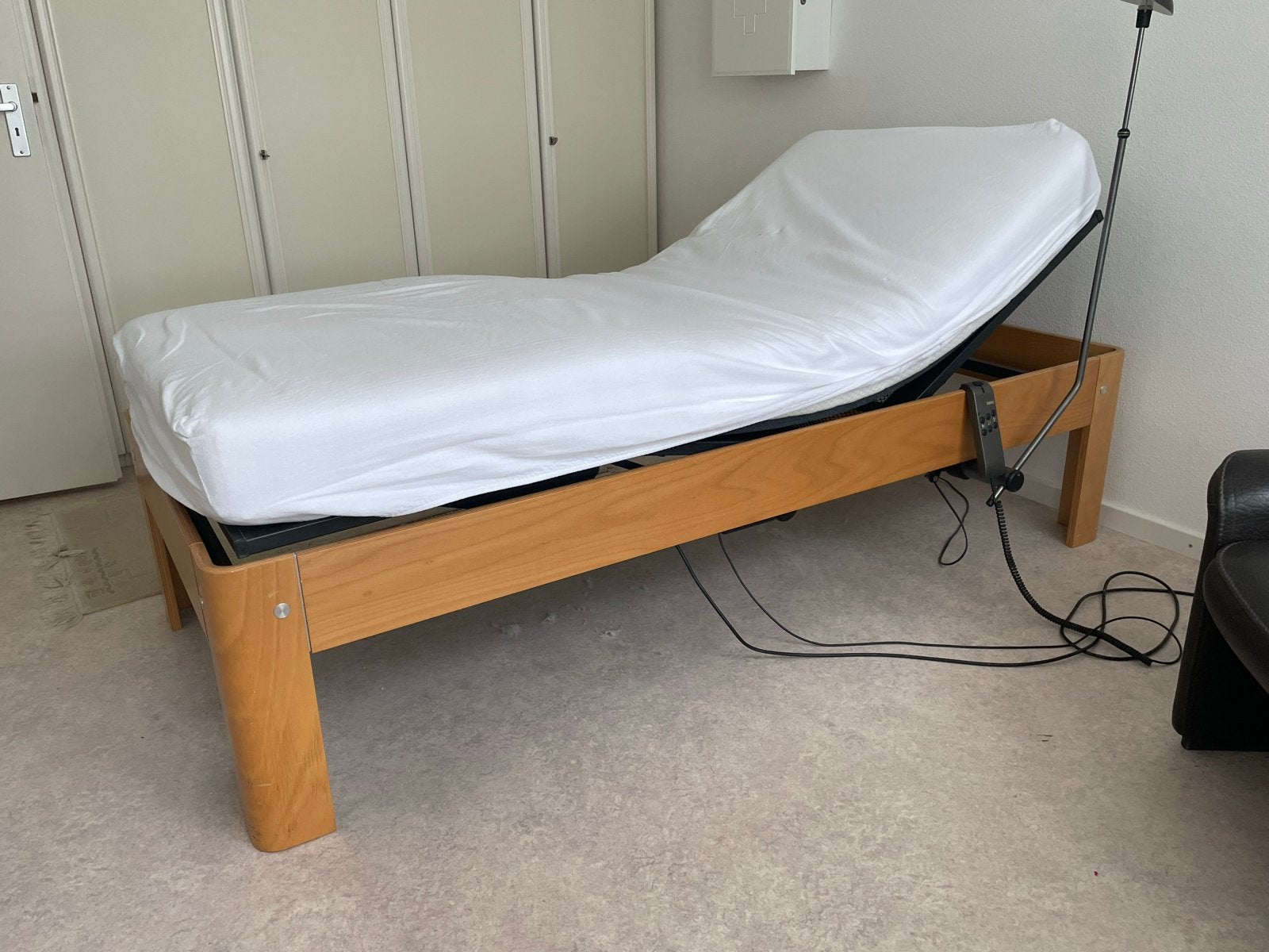 Auping Auronde eenpersoonsbed elektrisch verstelbaar, Huis en Inrichting, Slaapkamer | Bedden, Ophalen, Verstelbaar, 90 cm, Eenpersoons
