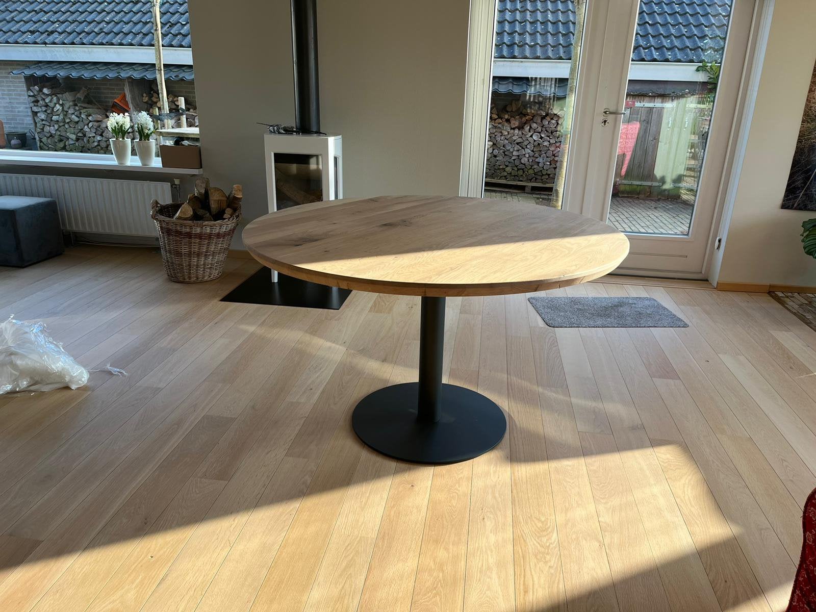 Foto 16 van Eiken ronde eettafel tafel bureau GRATIS BEZORGD Eikenhout