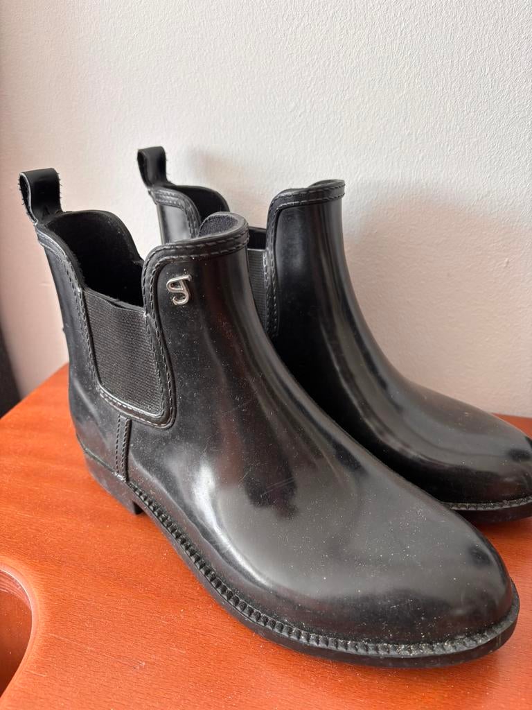 Super Trash regenlaarsje, Kleding | Dames, Ophalen, Zo goed als nieuw, Sneakers of Gympen