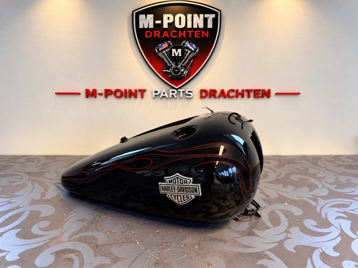 Harley-Davidson Softail Deuce FXSTD brandstoftank OEM, Ophalen, Gebruikt
