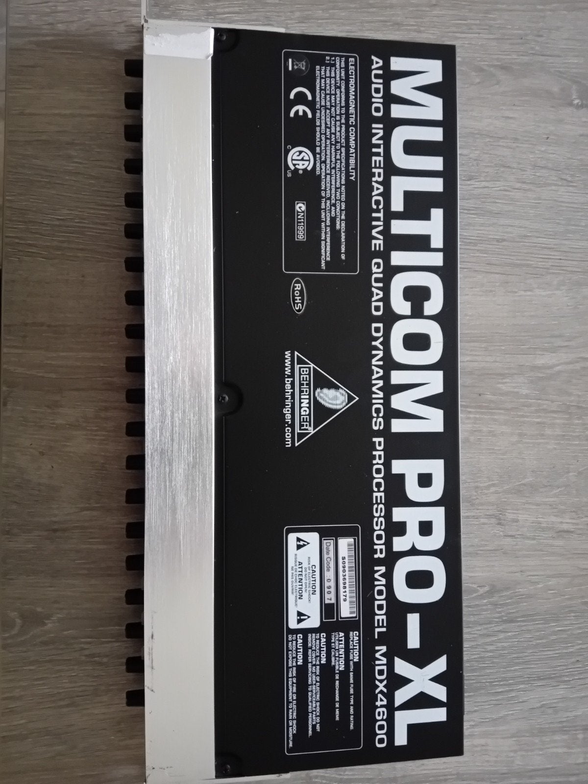 Behringer Multicom Pro-XL MDX4600 Compressor/Limiter, Muziek en Instrumenten, Ophalen, Nieuw, Minder dan 5 kanalen