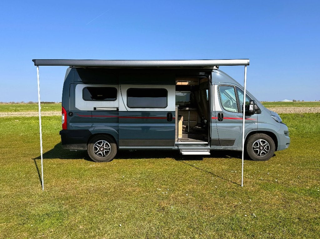 Dethleffs Globetrail 600 DB - lage km-stand - Automaat, Caravans en Kamperen, Campers, Automaat, Buscamper of Camperbus, Ringverwarming