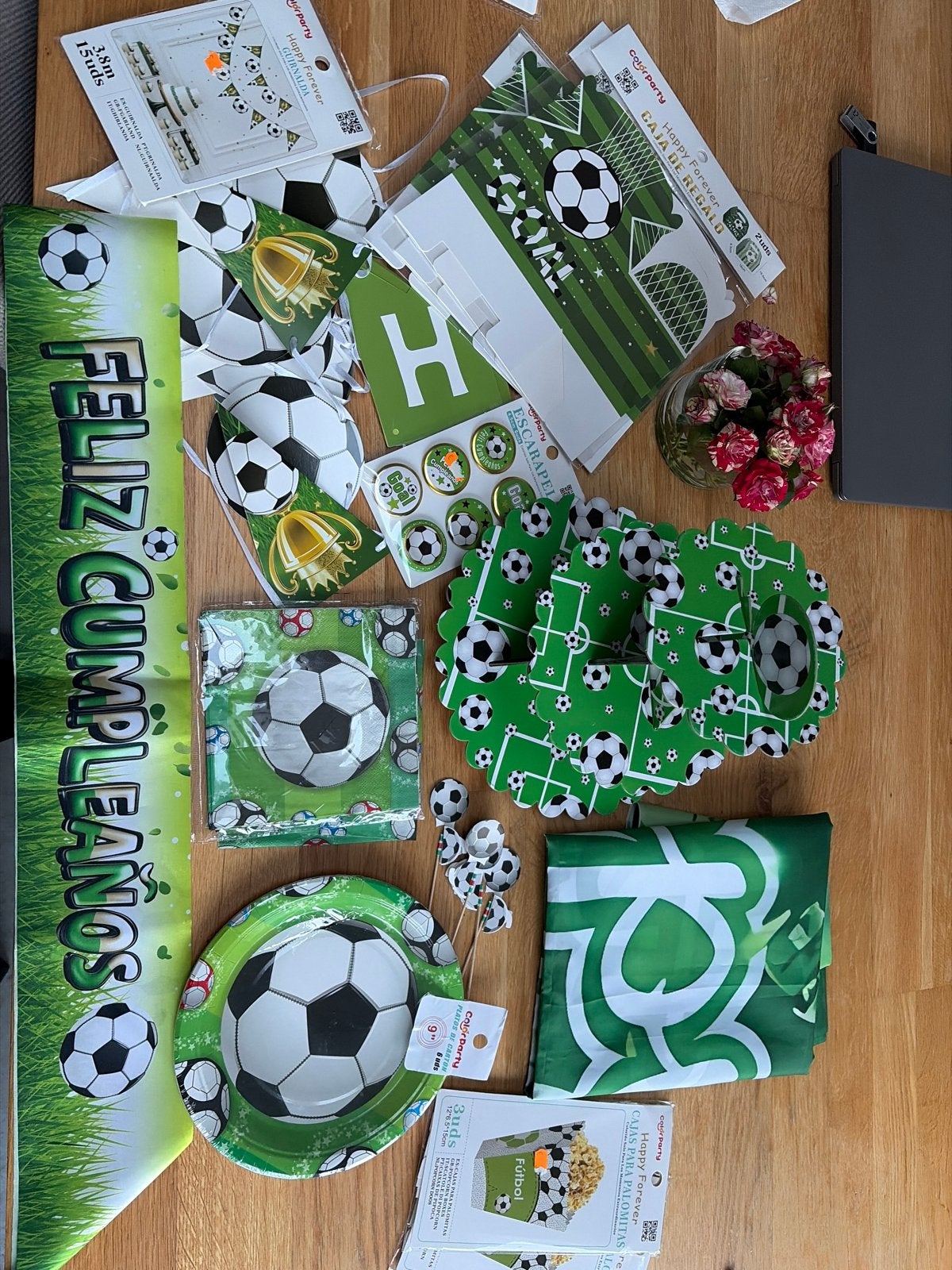 Voetbal Feestpakket - Compleet voor een geslaagd feest!, Ophalen of Verzenden, Nieuw, Feestartikel, Verjaardag