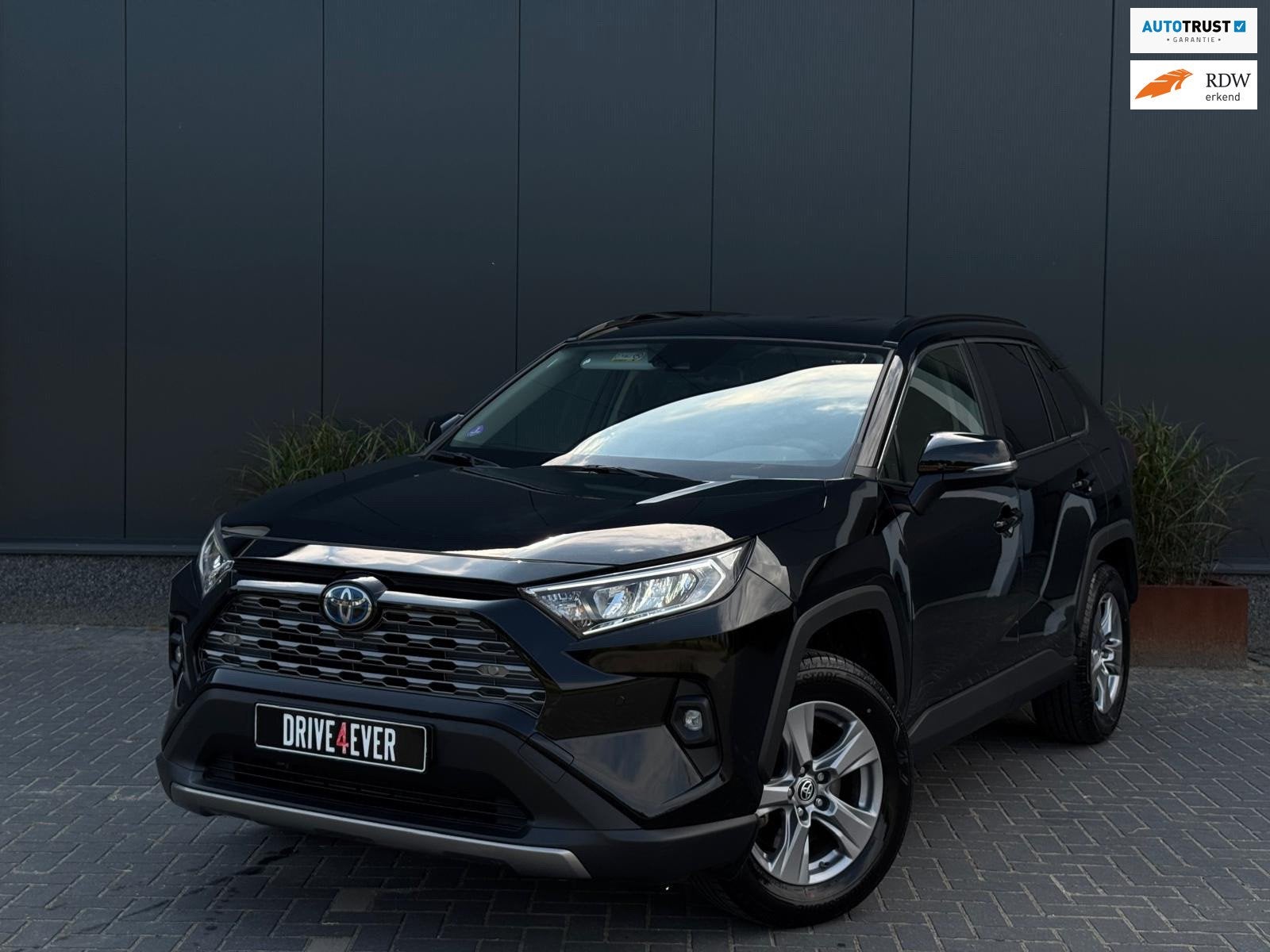 Toyota RAV4 2.5 MHEV Dynamic 2025 GARANTIE | TREKHAAK | NAVI