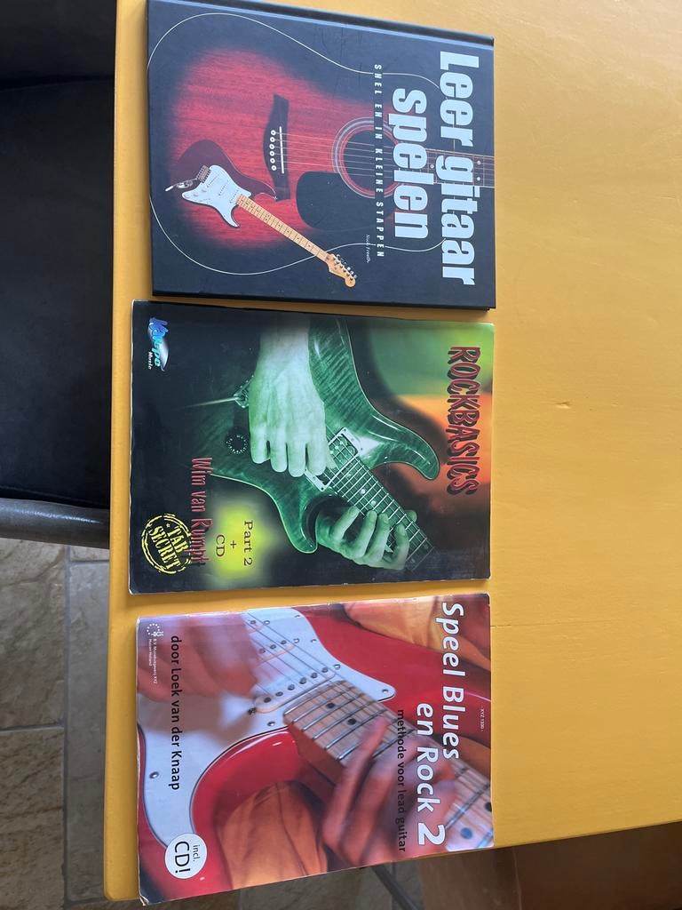 Gitaar speelboeken: Leer gitaar, Rockbasics, Speel Blues & R, Ophalen of Verzenden, Gelezen, Instrument
