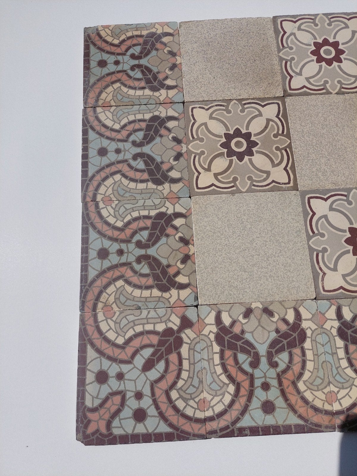 Te Koop; partij oude keramische vloertegels 16,5 m2., Gebruikt, Keramiek, Minder dan 20 cm, 10 m² of meer