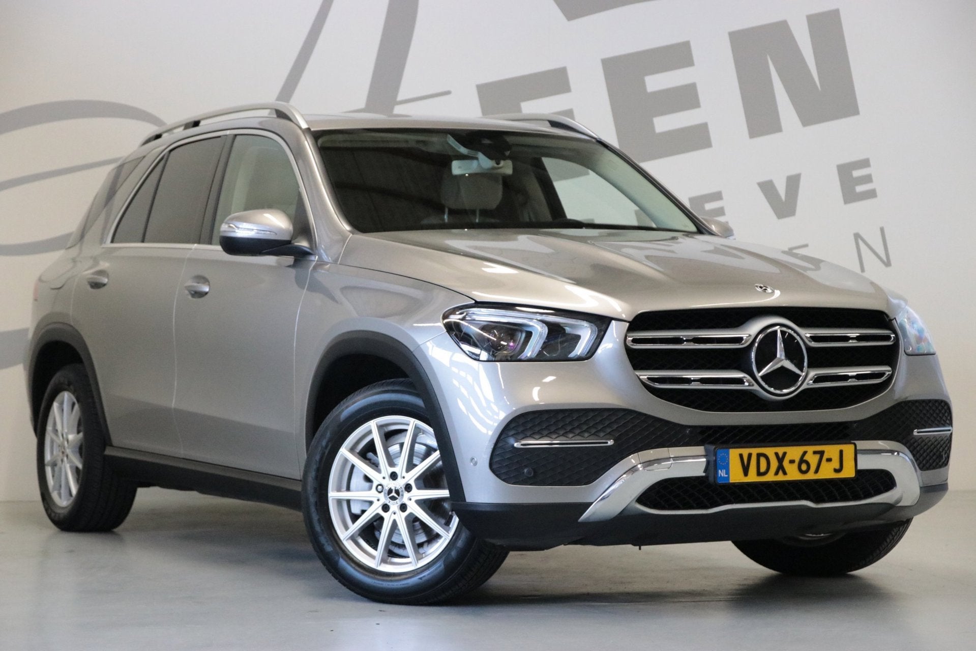 Mercedes-Benz GLE 300 D 4MATIC Achteruitrij camera/ NAP/ Ori, Automaat, Gebruikt, Bedrijf, Diesel