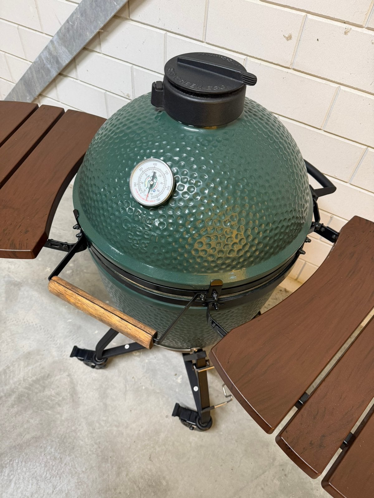 Foto 4 van Big Green Egg Large – zeldzame zijtafel plus accessoires