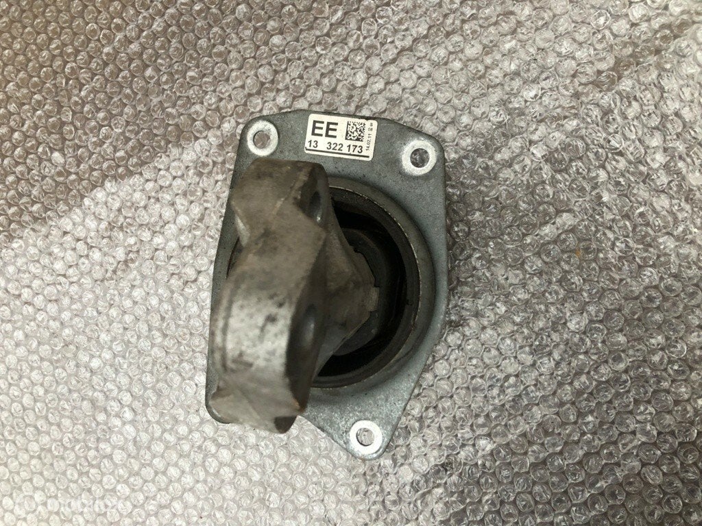ophanging versnellingsbak motor rubber opel   13322173, Auto-onderdelen, Gebruikt, Ophalen of Verzenden