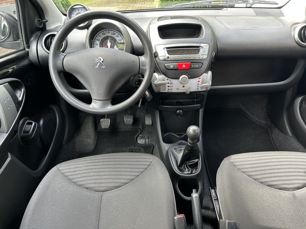 Peugeot 107 1.0 Active 5-deurs Airco NL-auto! (bj 2012), Euro 5, Stof, Gebruikt, Origineel Nederlands
