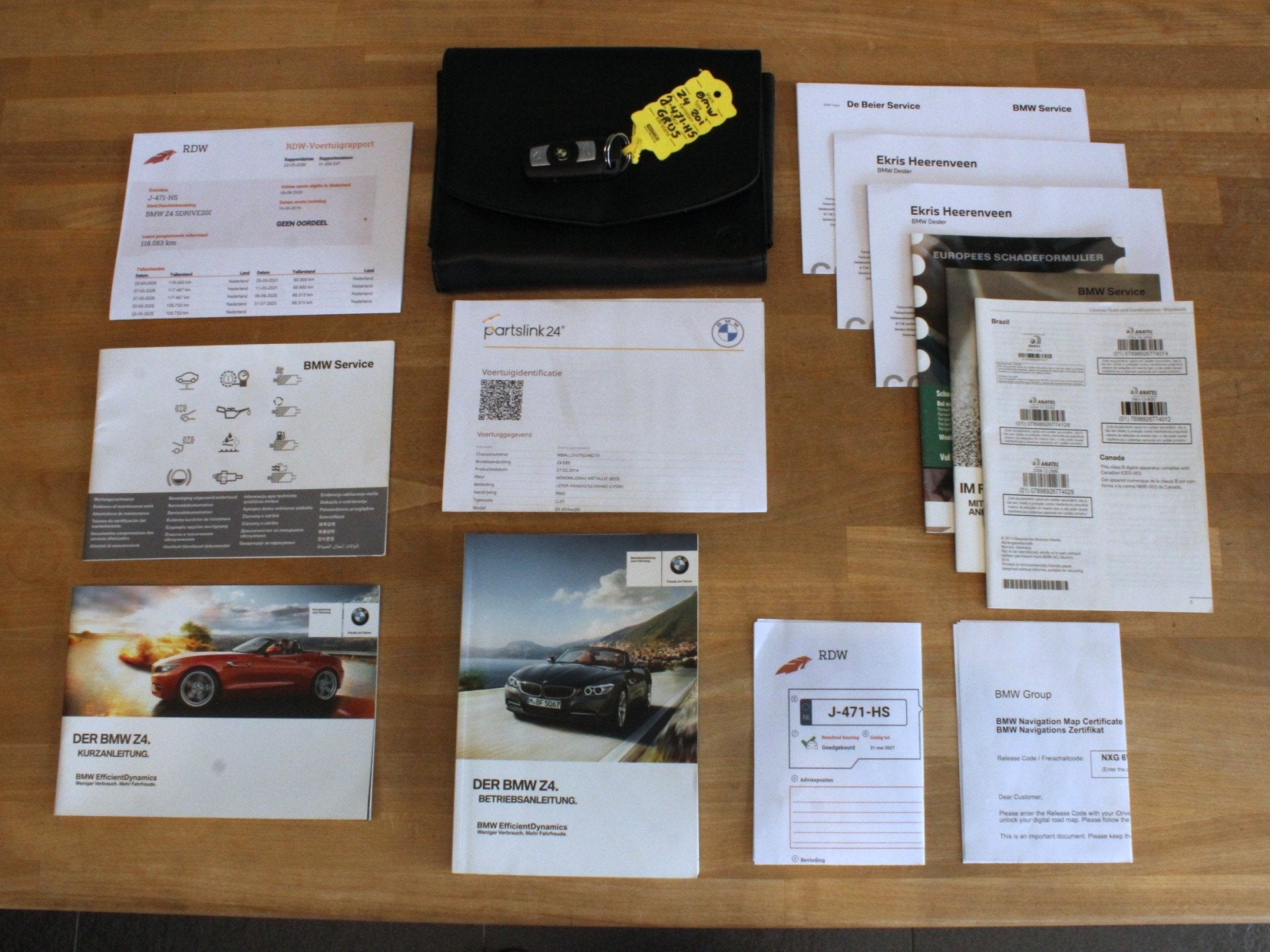 Foto 17 van BMW Z4 Roadster sDrive20i High Executive (bj 2014)