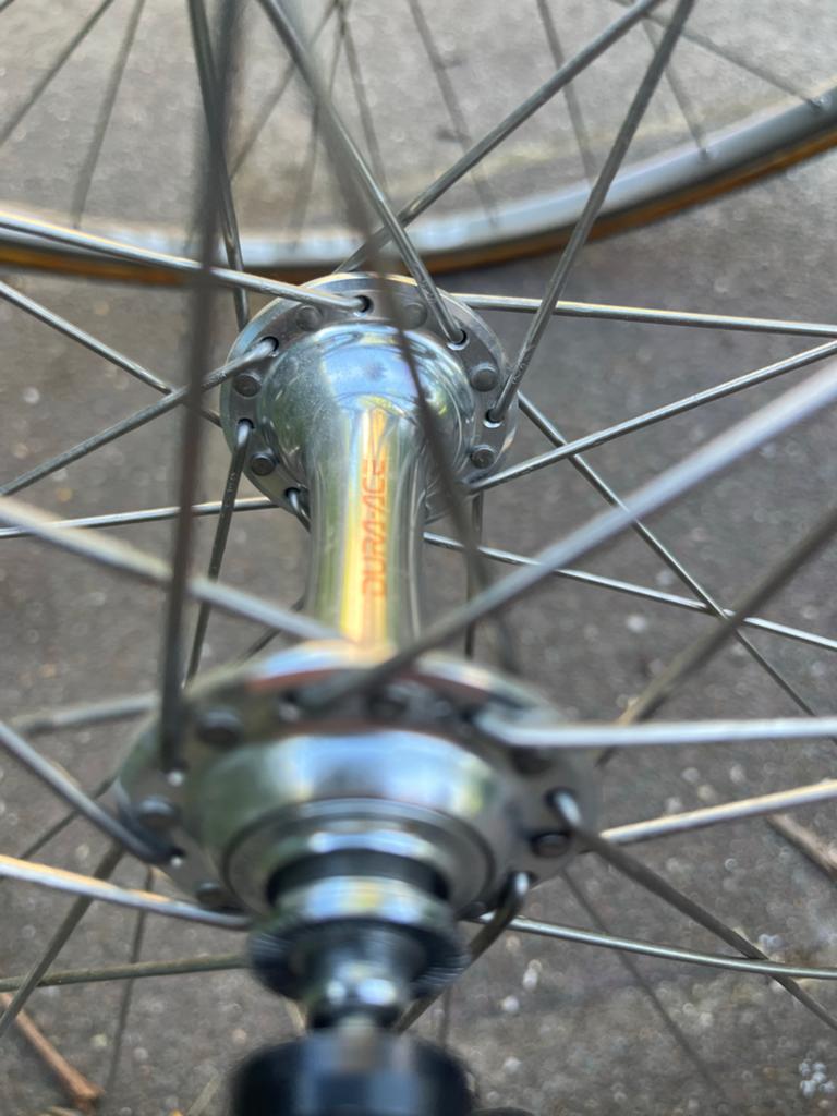 Dura Ace 9 speed tube wielset (Ambrosio nemesis velg), Fietsen en Brommers, Ophalen of Verzenden, Zo goed als nieuw, Racefiets