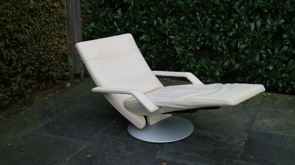 FSM Evolo leren relaxfauteuil. Bediening elektrisch op accu., Huis en Inrichting, Ophalen, Zo goed als nieuw, Design fauteuil